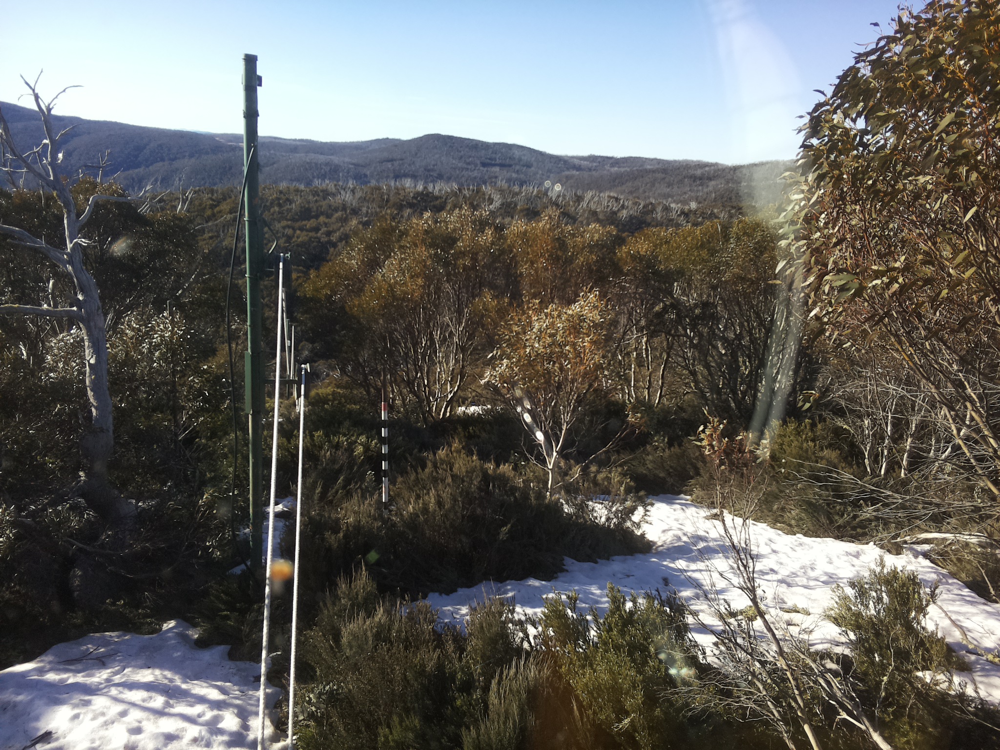Bogong Web Cam 8:10am Wednesday 15th of October 2025