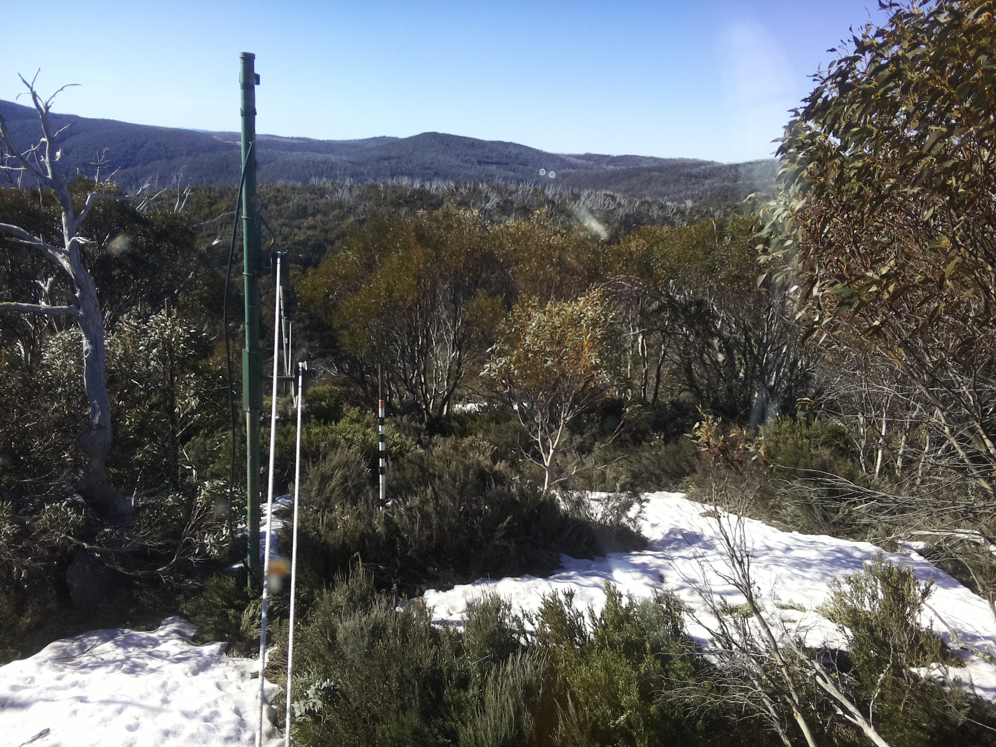 Bogong Web Cam 9:00am Wednesday 15th of October 2025