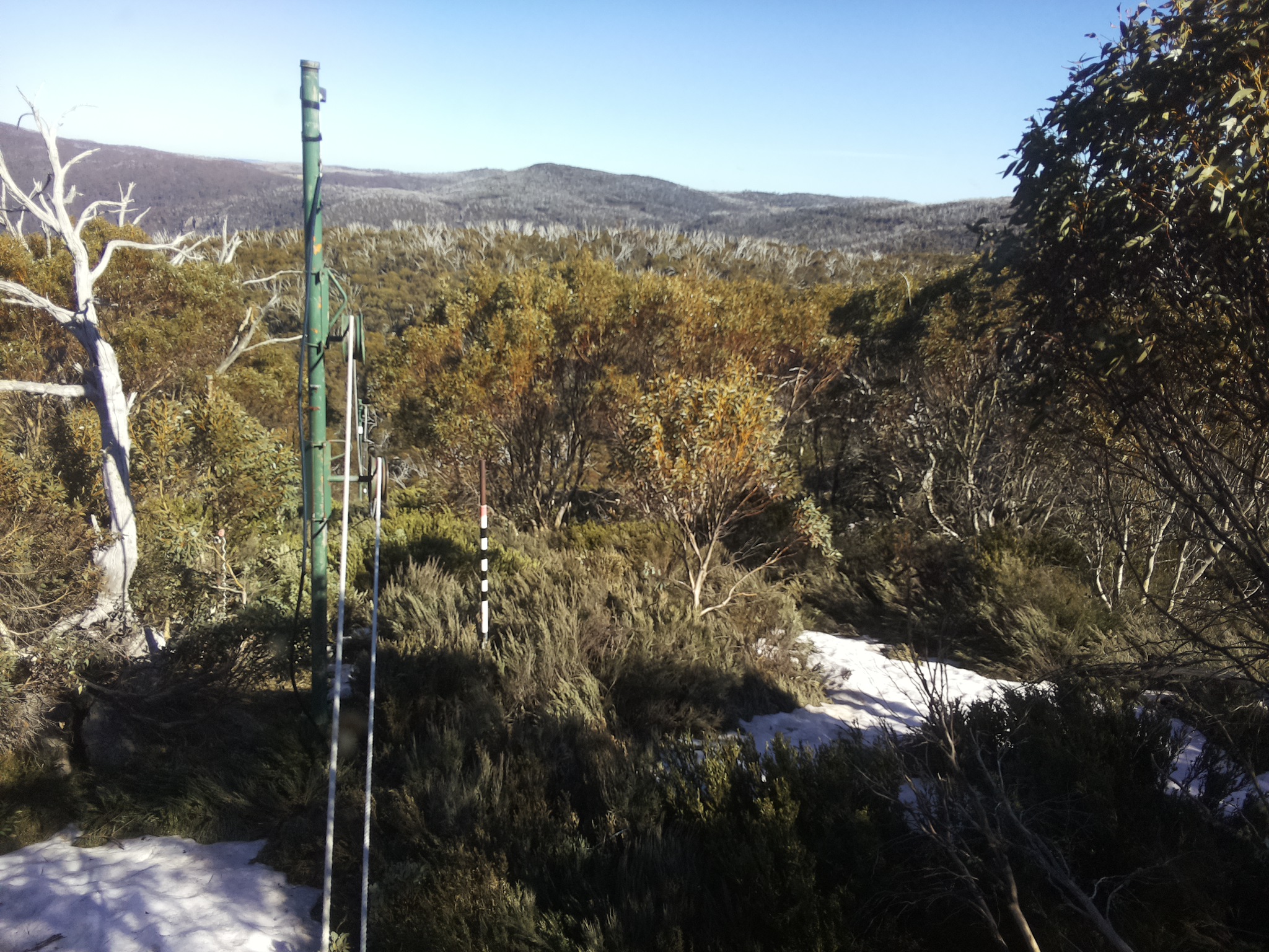 Bogong Web Cam 4:30pm Wednesday 15th of October 2025