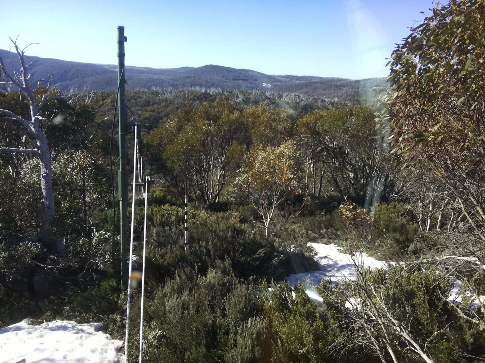 Bogong Web Cam 8:50am Thursday 16th of October 2025