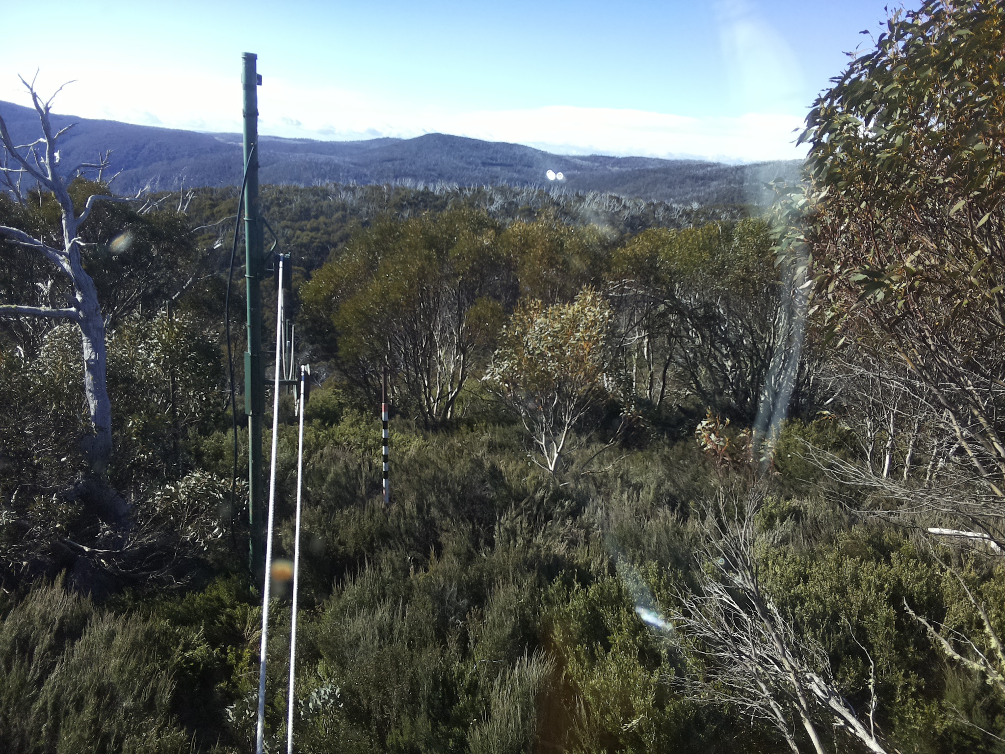 Bogong Web Cam 8:50am Friday 24th of October 2025