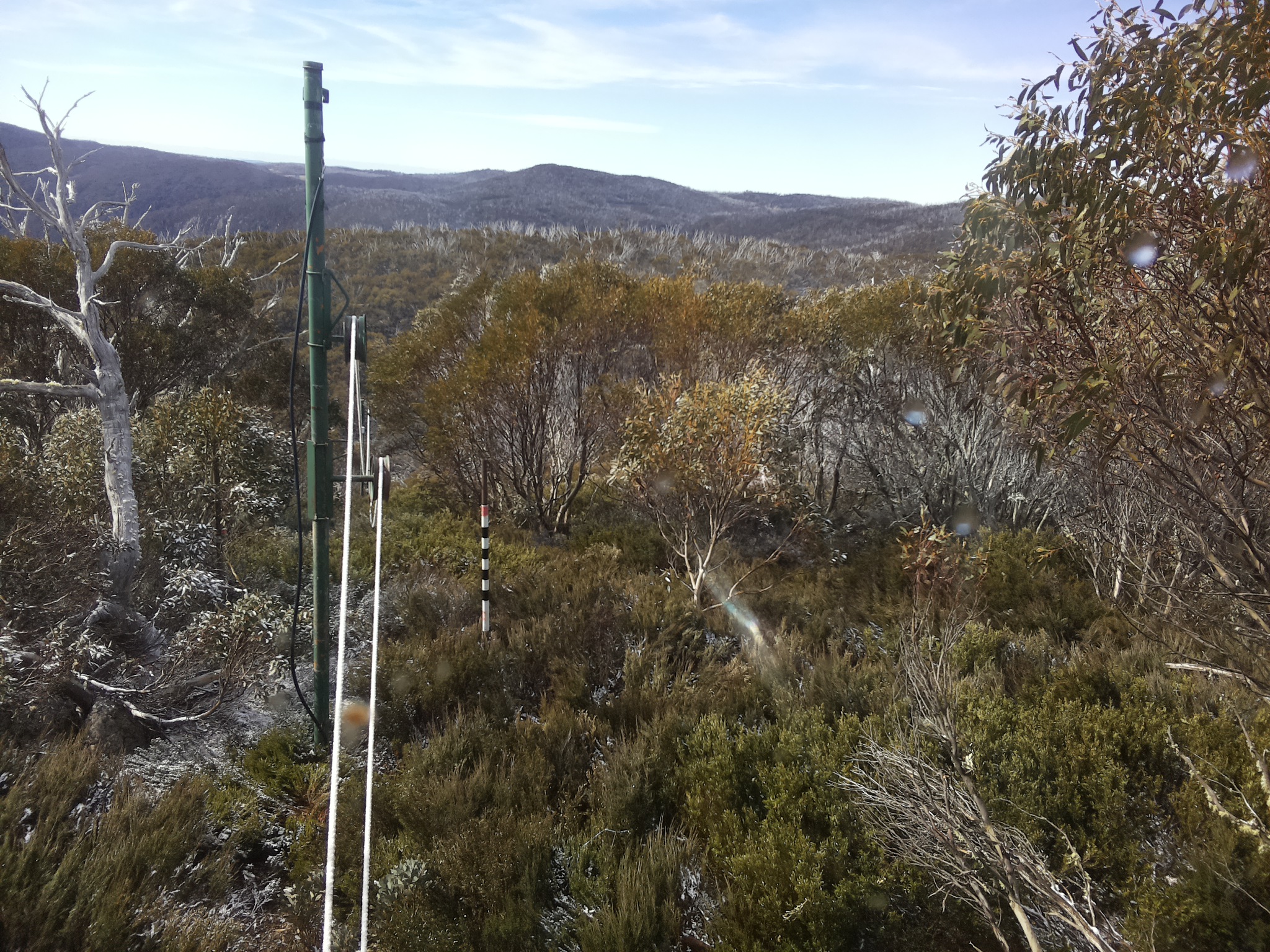 Bogong Web Cam 9:40am Tuesday 28th of October 2025