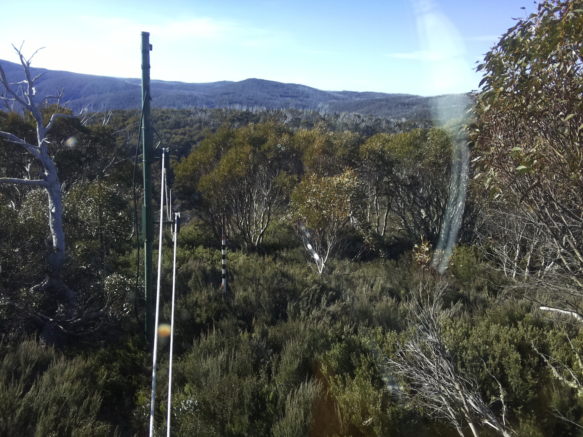 Bogong Web Cam 8:20am Wednesday 29th of October 2025