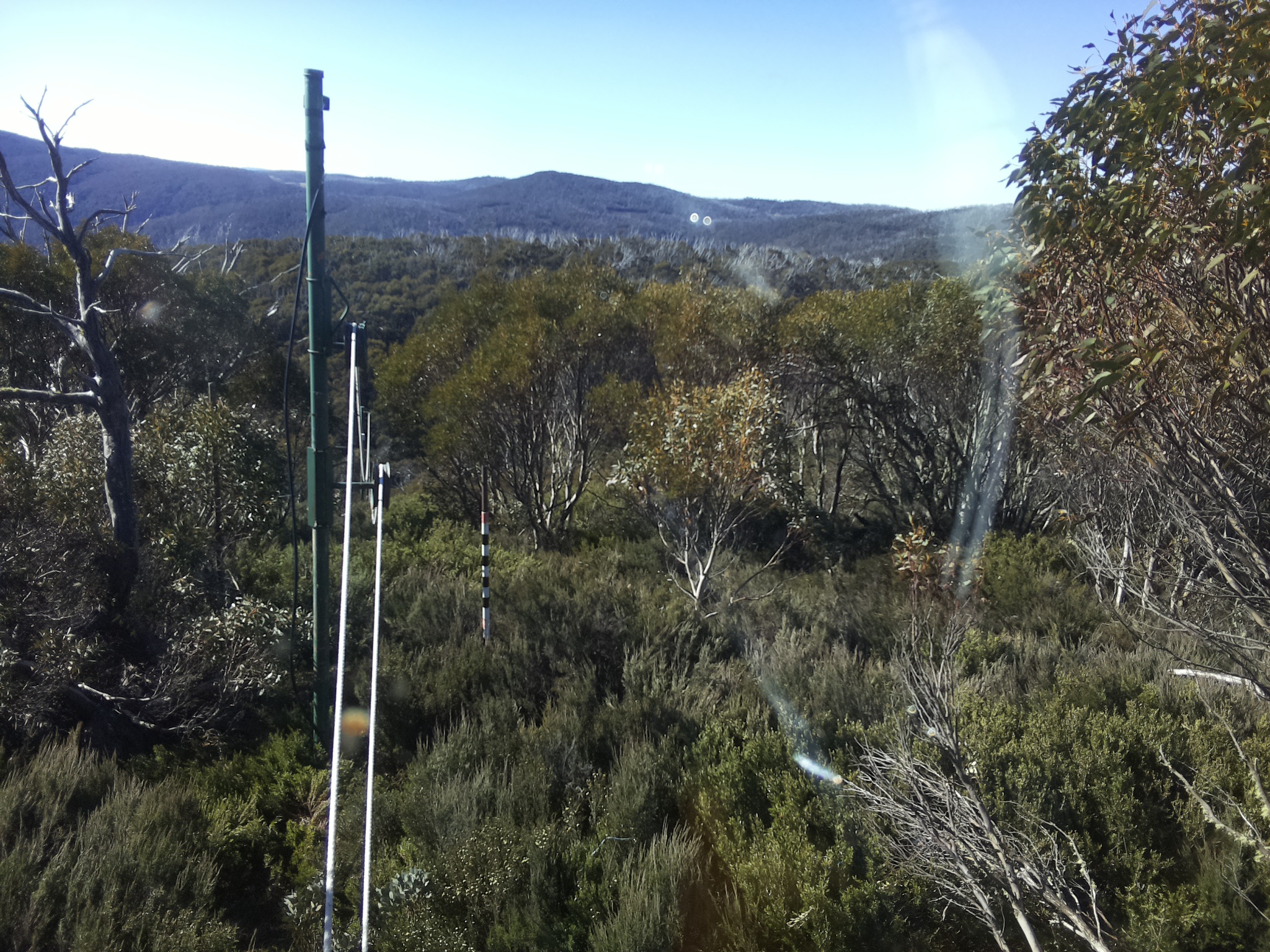 Bogong Web Cam 9:00am Saturday 1st of November 2025